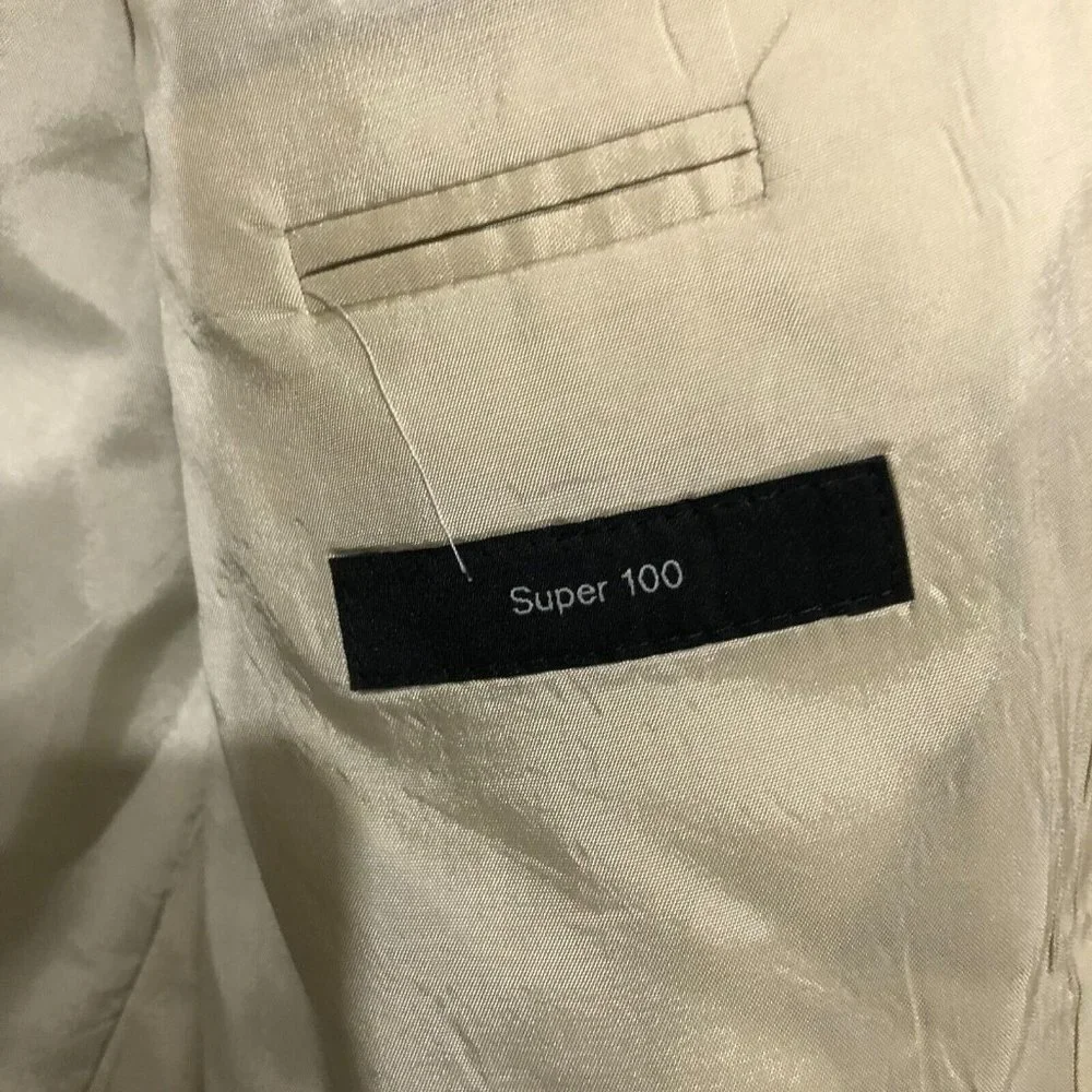 Hugo Boss button boss